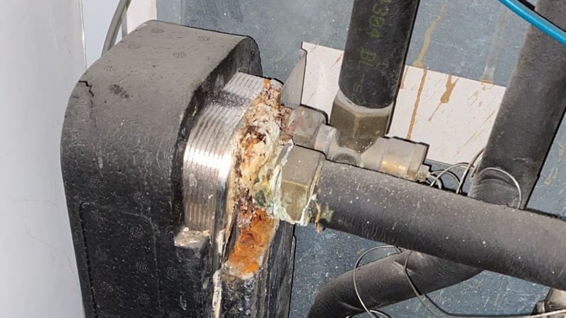 Kat istasyonu eşanjör korozyon ve kireç birikimi